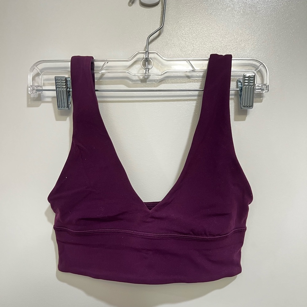 lululemon sports bra